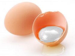 Яйца с белым желтком