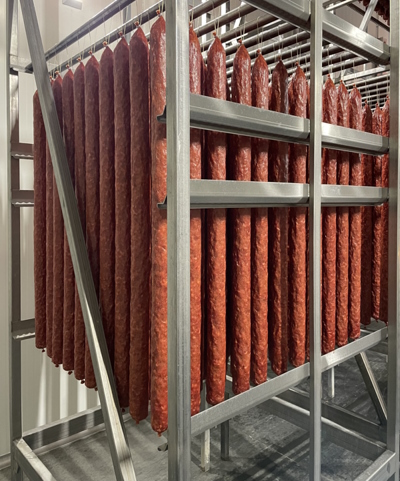 Черкизово, сырокопченая колбаса длиной более метра 